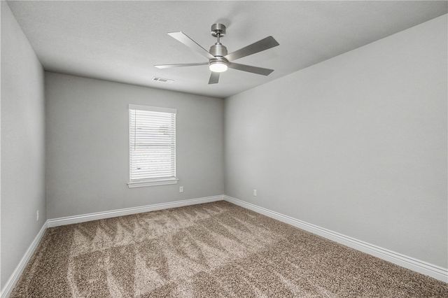 802 W Kelley Ann Street, Siloam Springs, AR 72761