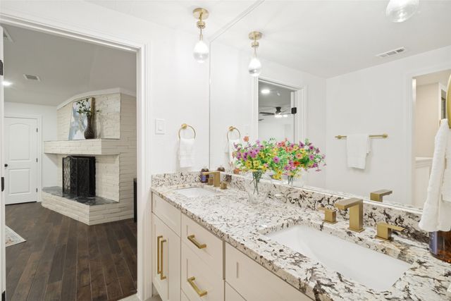 9552 Timberleaf Drive, Dallas, TX 75243