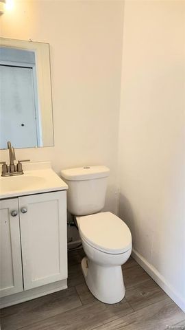 15458 Dupage Boulevard, Taylor, MI 48180