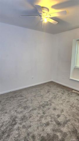 15458 Dupage Boulevard, Taylor, MI 48180