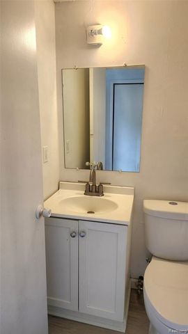 15458 Dupage Boulevard, Taylor, MI 48180
