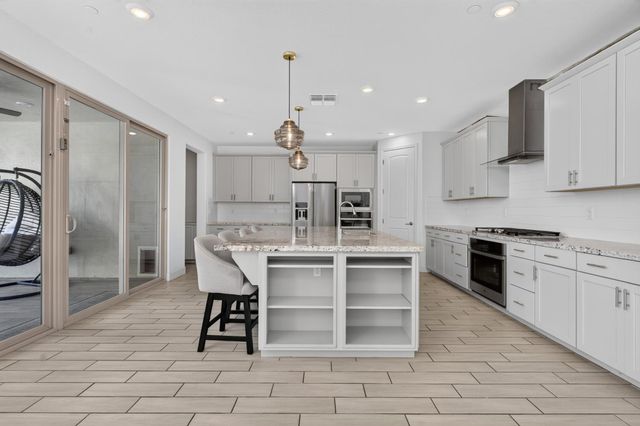9424 Quintero Ave, Elk Grove, CA 95624