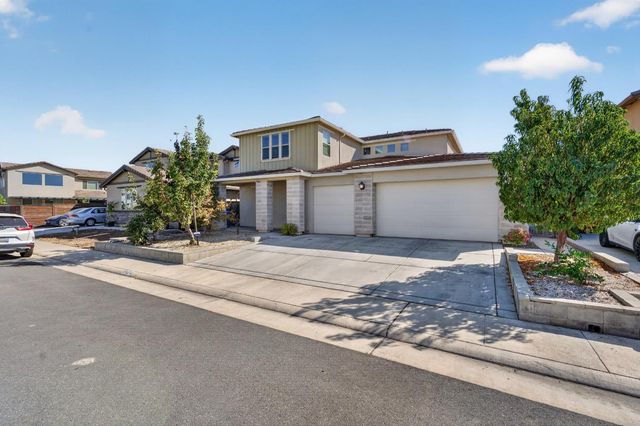 9424 Quintero Ave, Elk Grove, CA 95624