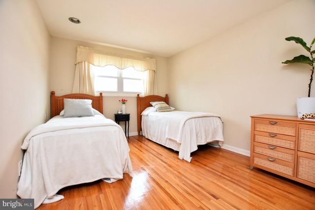 1022 HARAL PL, Cherry Hill, NJ 08034