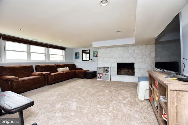 1022 HARAL PL, Cherry Hill, NJ 08034