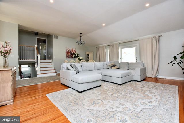 1022 HARAL PL, Cherry Hill, NJ 08034