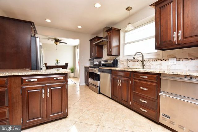 1022 HARAL PL, Cherry Hill, NJ 08034