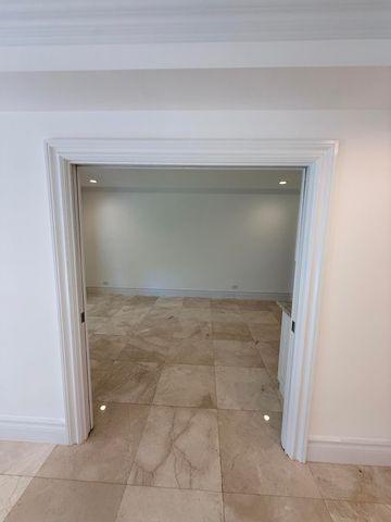 225 Everglade Avenue Villa 6, Palm Beach, FL 33480