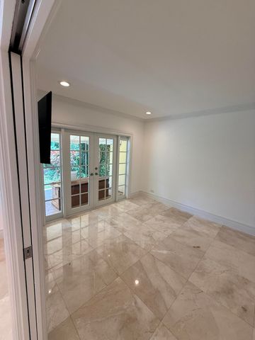 225 Everglade Avenue Villa 6, Palm Beach, FL 33480