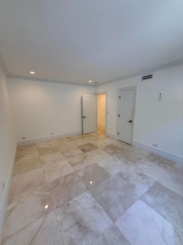 225 Everglade Avenue Villa 6, Palm Beach, FL 33480