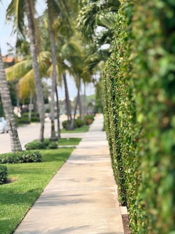 225 Everglade Avenue Villa 6, Palm Beach, FL 33480