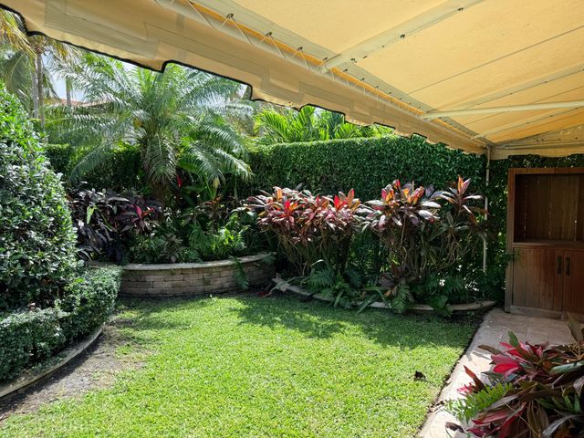 225 Everglade Avenue Villa 6, Palm Beach, FL 33480