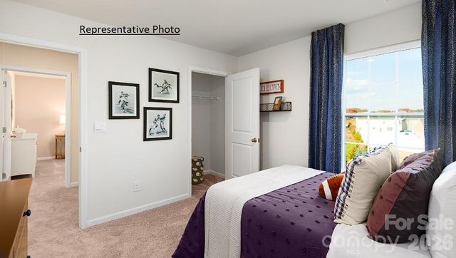 651 13th Avenue Drive NE, Hickory, NC 28601