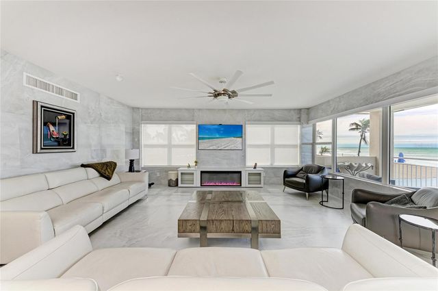 603 LONGBOAT CLUB ROAD 204N, Longboat Key, FL 34228