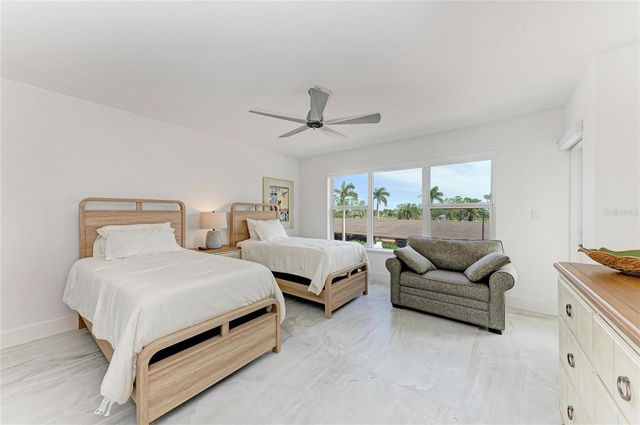 603 LONGBOAT CLUB ROAD 204N, Longboat Key, FL 34228