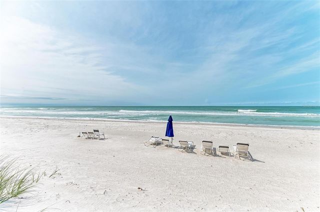 603 LONGBOAT CLUB ROAD 204N, Longboat Key, FL 34228