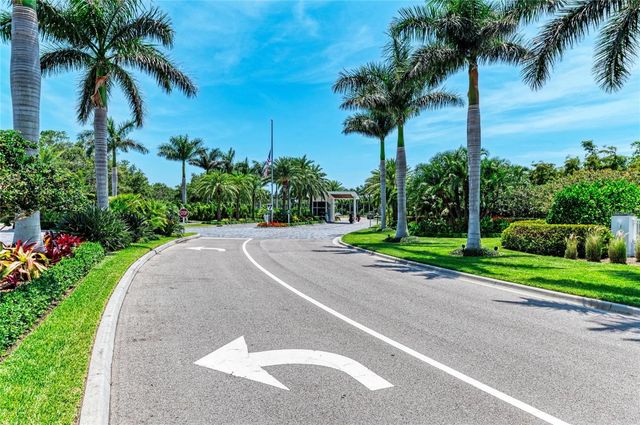 603 LONGBOAT CLUB ROAD 204N, Longboat Key, FL 34228