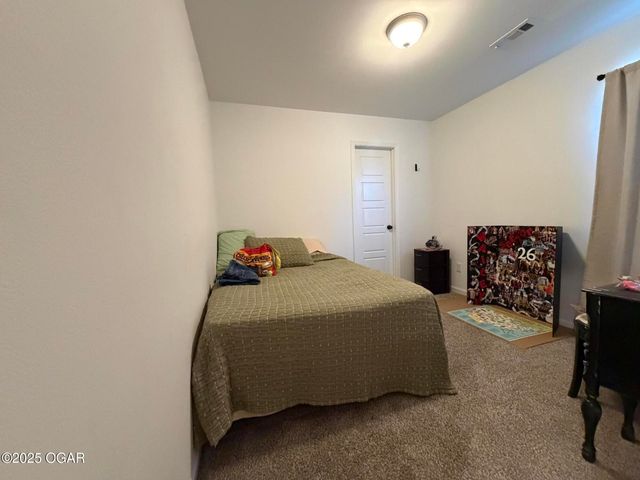 127 E Poplar, Carterville, MO 64835