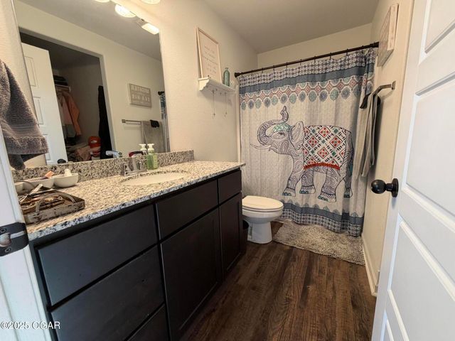 127 E Poplar, Carterville, MO 64835