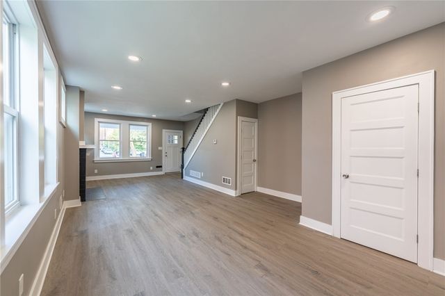 533 N Euclid Ave, East Liberty, PA 15206