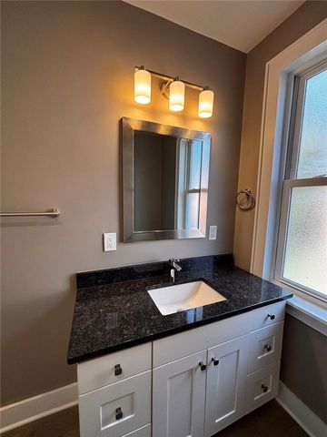 533 N Euclid Ave, East Liberty, PA 15206