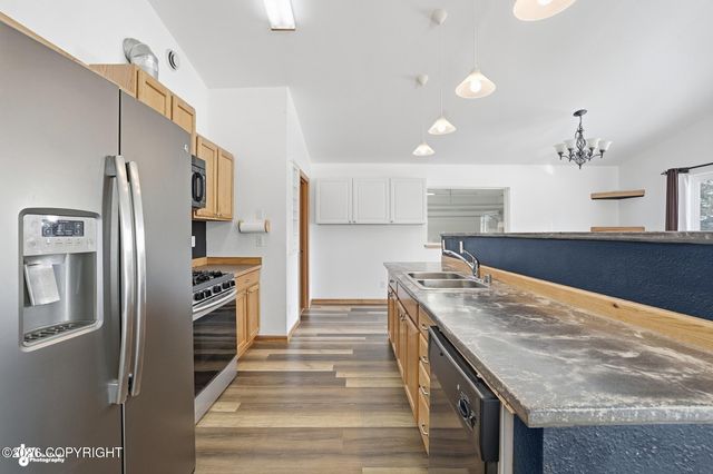 502 Soundview Avenue, Homer, AK 99603