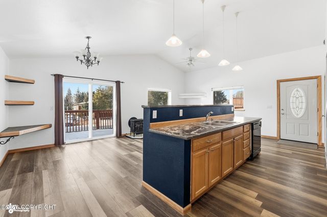 502 Soundview Avenue, Homer, AK 99603