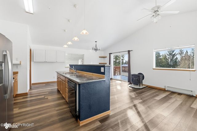 502 Soundview Avenue, Homer, AK 99603