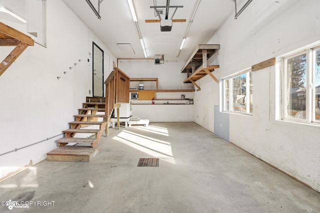 502 Soundview Avenue, Homer, AK 99603