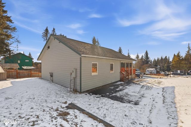 502 Soundview Avenue, Homer, AK 99603