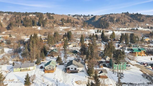 502 Soundview Avenue, Homer, AK 99603