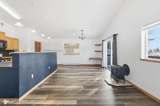 502 Soundview Avenue, Homer, AK 99603