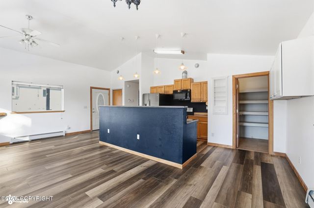 502 Soundview Avenue, Homer, AK 99603