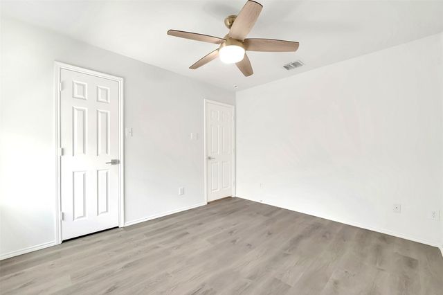 3801 Goose Creek Parkway, Garland, TX 75040