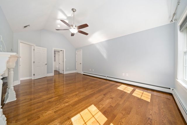 4 Bruce Rd, Holbrook, MA 02343