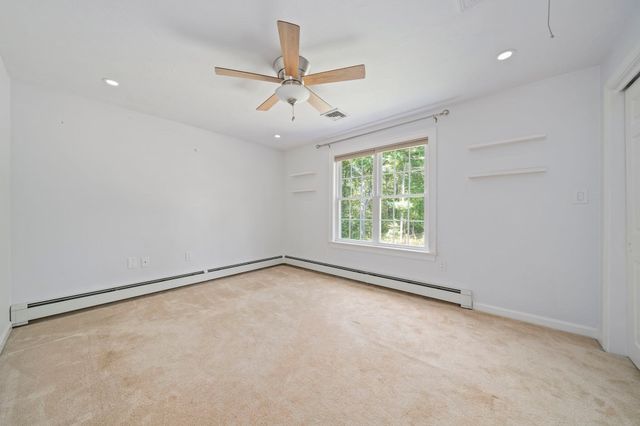 4 Bruce Rd, Holbrook, MA 02343