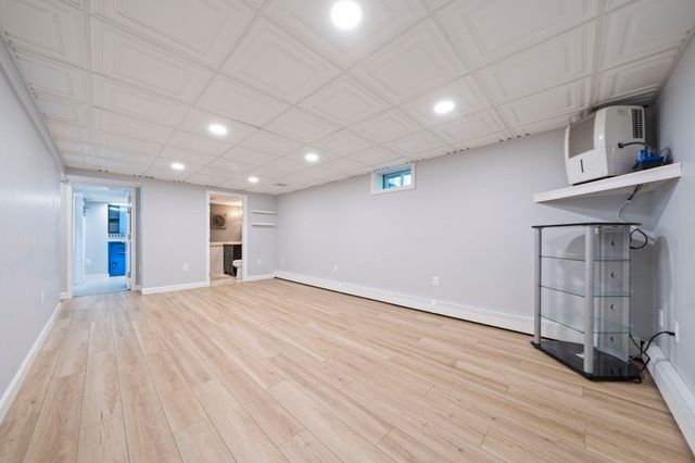4 Bruce Rd, Holbrook, MA 02343