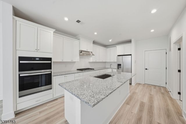 8101 DONATELLO DRIVE, Princeton Twp., NJ 08540