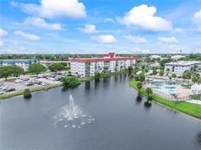 4851 NW 21st 403, Lauderhill, FL 33313