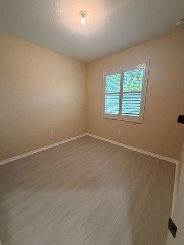 169 Monterey Bay Drive, Boynton Beach, FL 33426