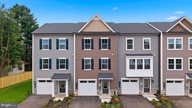 9 JUNIPER CT, Gettysburg, PA 17325