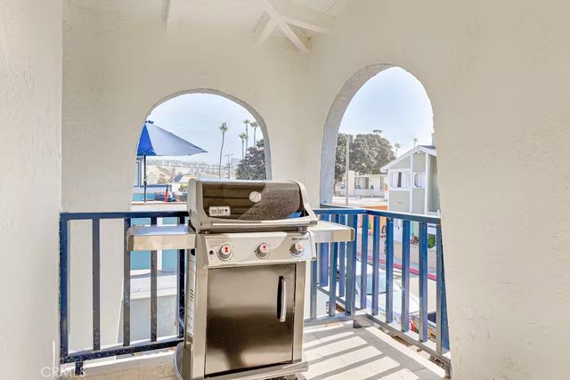 125 46th Street B, Newport Beach, CA 92663