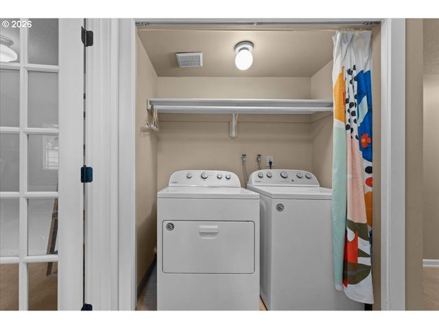 1360 Sw 19TH Dr, Gresham, OR 97080