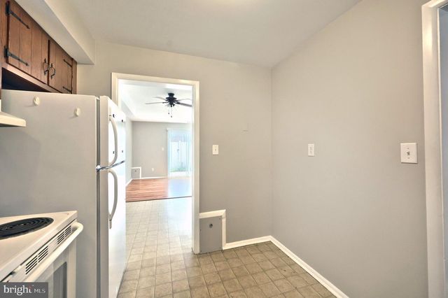 1714 DEVERS RD, York, PA 17404