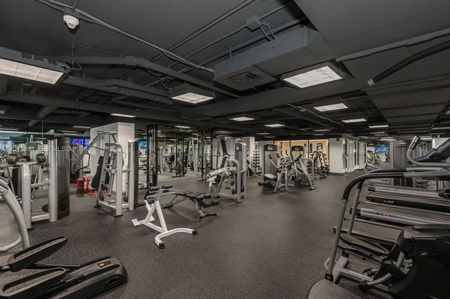 3020 NE 32nd Ave 1401, Fort Lauderdale, FL 33308
