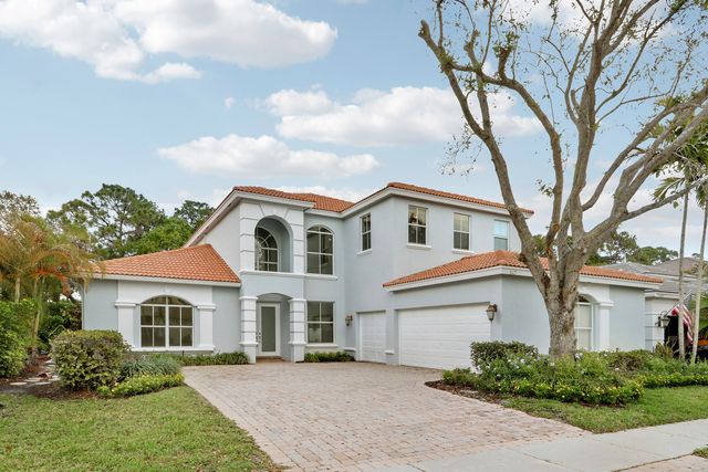 147 Sedona Way, Palm Beach Gardens, FL 33418