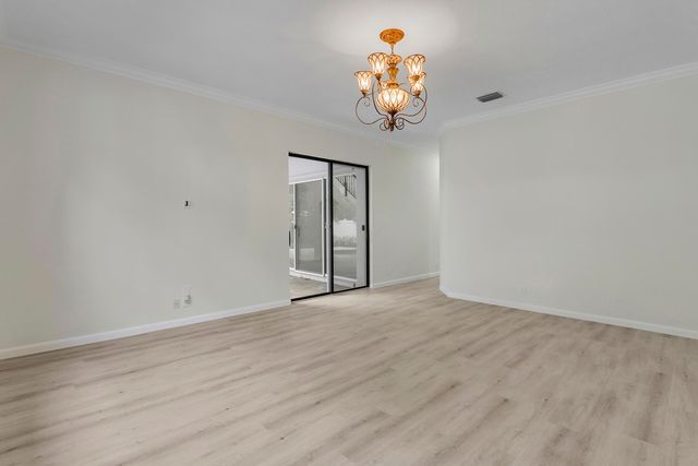 147 Sedona Way, Palm Beach Gardens, FL 33418