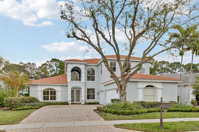 147 Sedona Way, Palm Beach Gardens, FL 33418