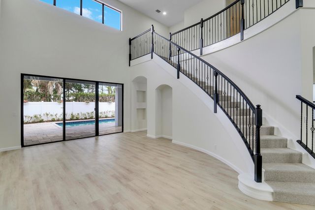 147 Sedona Way, Palm Beach Gardens, FL 33418