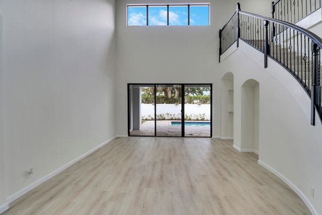 147 Sedona Way, Palm Beach Gardens, FL 33418